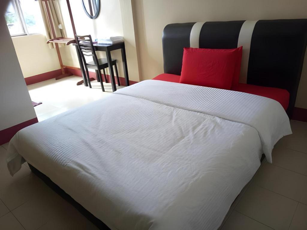 History Hotel Kangar Εξωτερικό φωτογραφία